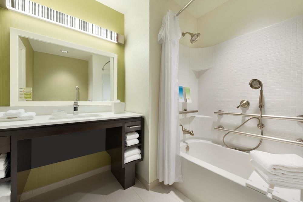 Wyndham Hotel